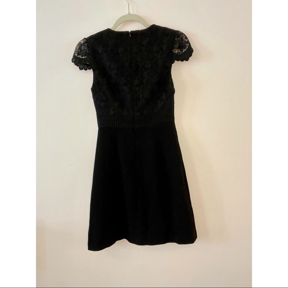 Club Monaco Black dress with lace capped sleeves - Picture 7 of 8